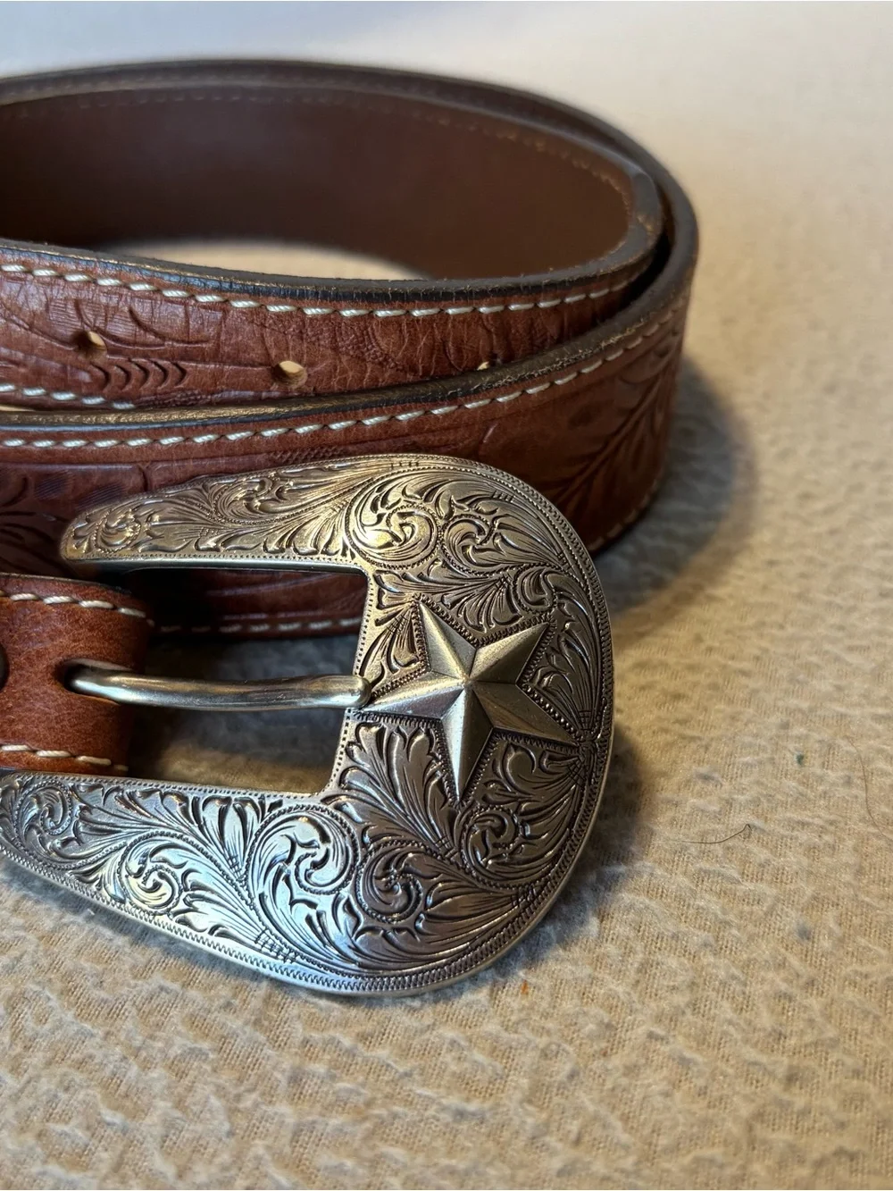Tony Lama 44Austin-Floral Brown Tooled Leather Western Belt w/Silver Star Buckle
